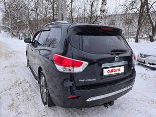 2015 Nissan Pathfinder IV, чёрный, 1690000 рублей, вид 5