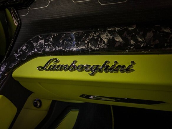 2021 Lamborghini Urus I, зелёный - вид 18
