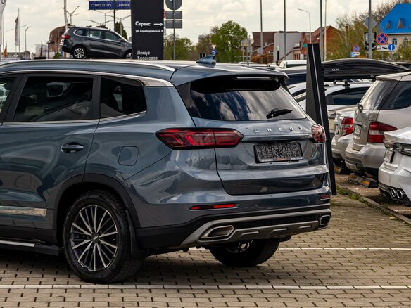 2021 Chery Tiggo 8 Pro I, серый - вид 9