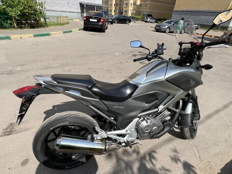 2012 Honda NC 700X, серебристый, 580000 рублей, вид 5