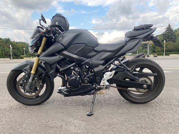 2015 Suzuki GSR 750, чёрный, 600000 рублей - вид 2