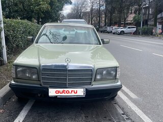 1982 Mercedes-Benz S-Класс 280 II (W126), зелёный, 450000 рублей, вид 2