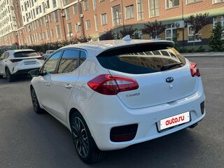 2018 Kia Ceed II Рестайлинг, белый, 1620000 рублей, вид 4