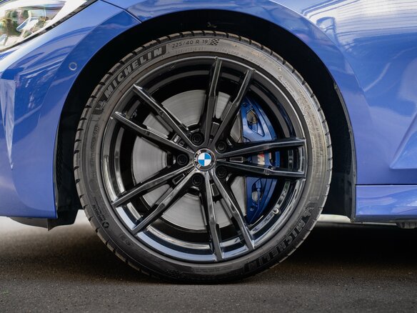 2020 BMW 3 серии M340i xDrive VII (G2x), синий, 5000000 рублей - вид 10