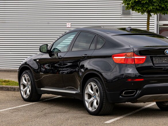 2012 BMW X6 35i 8-speed I (E71), чёрный, 1895000 рублей - вид 8