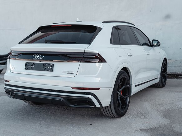 2020 Audi Q8 55 TFSI I (4M), белый - вид 6