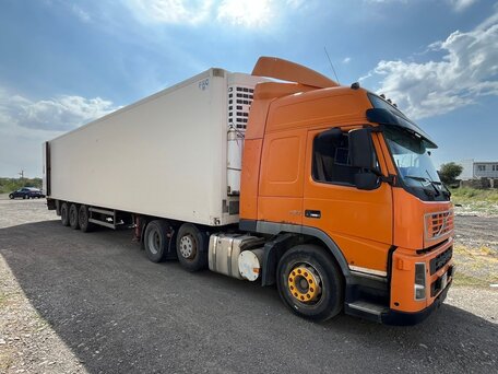 2008 Volvo FM, оранжевый, 2555000 рублей, вид 2