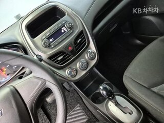 2022 Chevrolet Spark IV Рестайлинг, белый, 1030000 рублей, вид 5