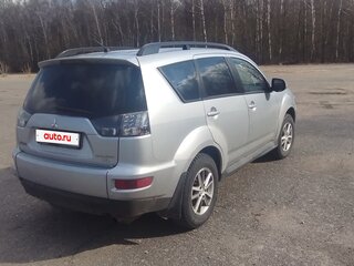 2010 Mitsubishi Outlander II Рестайлинг, серый, 990000 рублей, вид 5