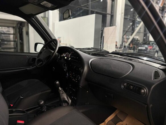 2023 Lada (ВАЗ) Niva Travel I, зелёный, 975000 рублей - вид 6