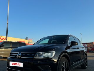 2019 Volkswagen Tiguan II, чёрный, 2900000 рублей, вид 2