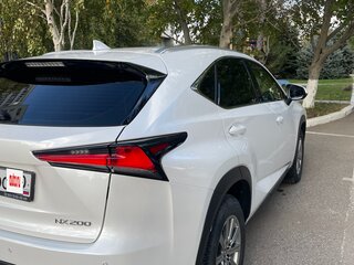 2021 Lexus NX 200 I Рестайлинг, белый, 3850000 рублей, вид 4