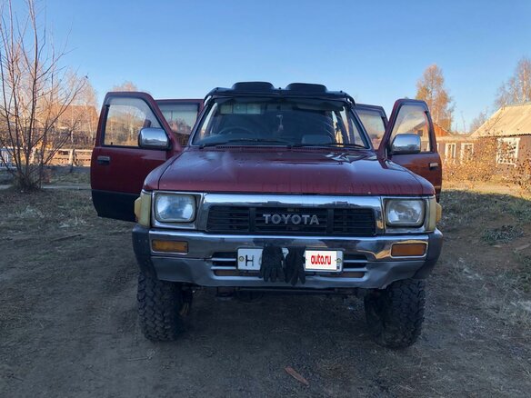 1994 Toyota Hilux V, красный, 650000 рублей - вид 1