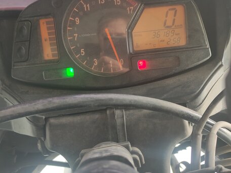 2007 Honda CBR 600RR, белый, 529000 рублей, вид 4