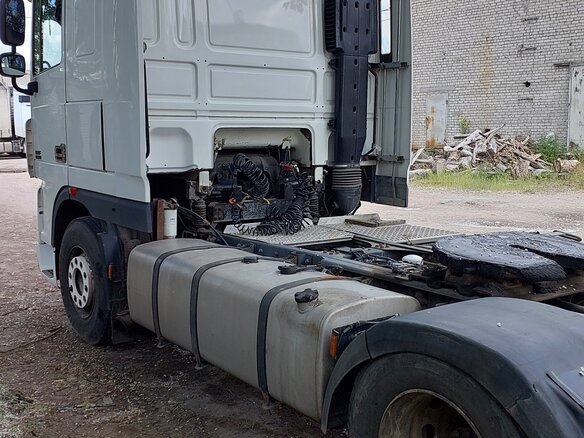 2009 DAF XF 105, белый, 2350000 рублей - вид 9