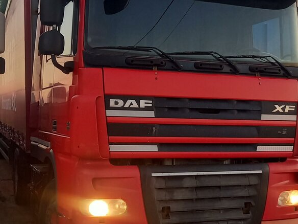 2010 DAF XF 105, красный, 2500000 рублей - вид 1