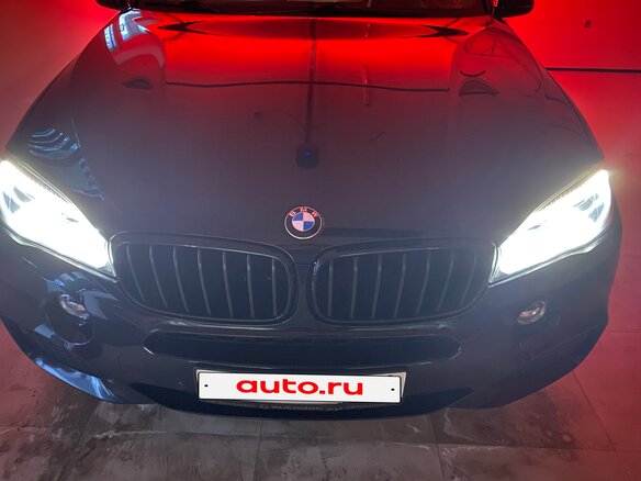 2017 BMW X5 30d III (F15), синий, 4000000 рублей - вид 1
