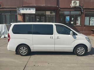 2015 Hyundai Grand Starex I Рестайлинг, белый, 2350000 рублей, вид 4