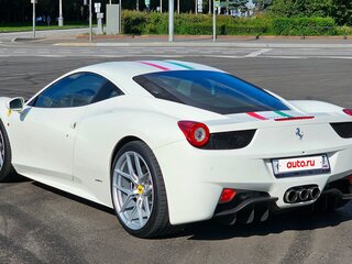 2011 Ferrari 458 Italia, белый, 27900000 рублей, вид 1