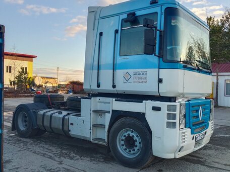 2002 Renault Magnum, белый, 2650000 рублей, вид 4