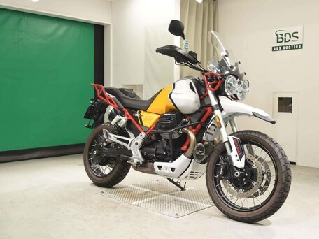 2021 Moto Guzzi V85 TT, жёлтый, 871301 рублей, вид 3