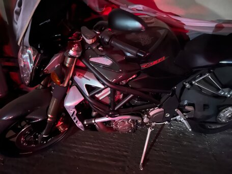 2009 MV Agusta Brutale 989, чёрный, 800000 рублей, вид 3