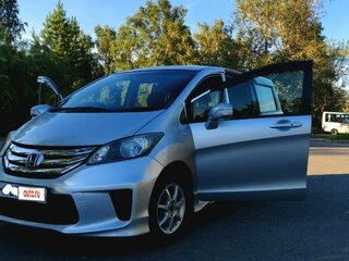 2012 Honda Freed I Рестайлинг, серебристый, 1270000 рублей, вид 2