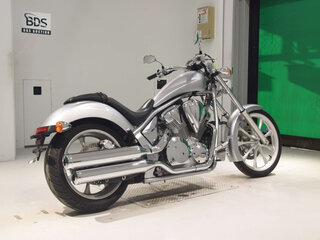 2010 Honda VT 1300CX Fury, серебристый, 810000 рублей, вид 4