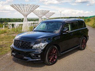 2010 Infiniti QX56 II, чёрный, 2300000 рублей, вид 3