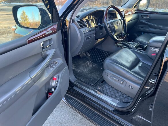 2008 Lexus LX 570 III, чёрный, 3200000 рублей - вид 7