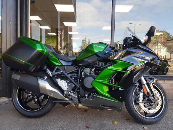 2022 Kawasaki Ninja H2 SX, зелёный, 2200000 рублей - вид 2