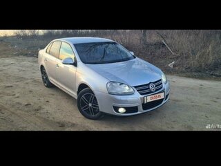 2010 Volkswagen Jetta V, серебристый, 530000 рублей, вид 2