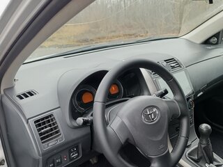 2008 Toyota Corolla X (E140, E150), серебристый, 850000 рублей, вид 5