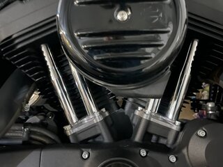 2018 Harley-Davidson Sportster 1200, чёрный, 1000000 рублей, вид 2