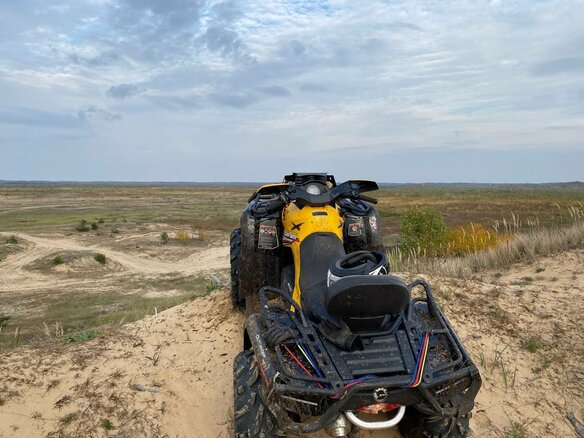 2009 BRP Can-Am Outlander 800, золотистый, 915000 рублей - вид 5