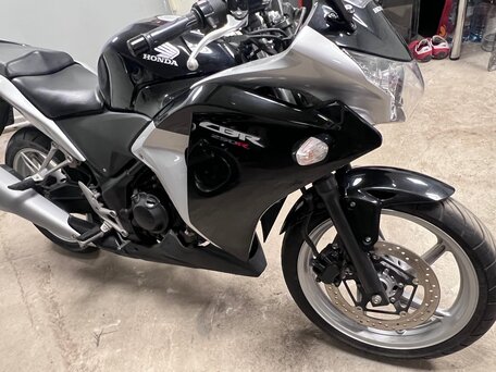 2011 Honda CBR 250R, чёрный, 300000 рублей, вид 3