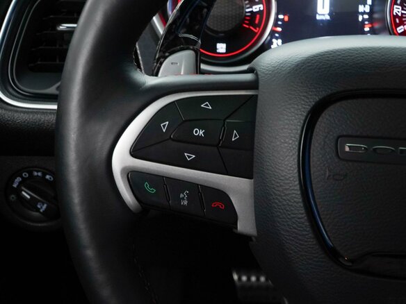 2017 Dodge Challenger III Рестайлинг 2, серый - вид 11