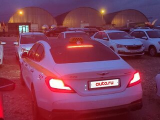 2019 Genesis G70 I, белый, 1624500 рублей, вид 4