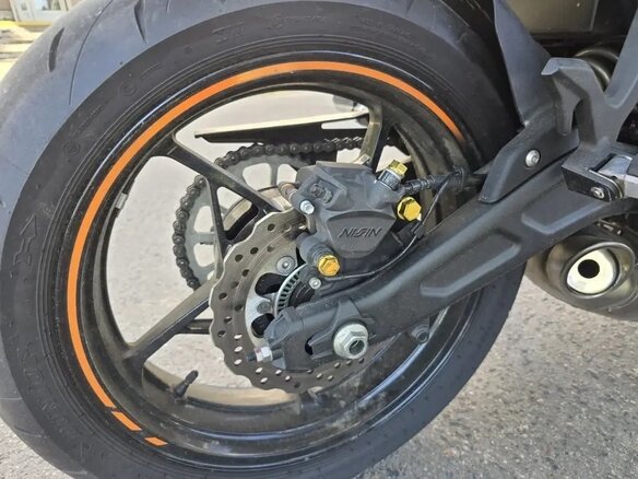 2025 Kawasaki Ninja 650, чёрный, 900000 рублей - вид 8