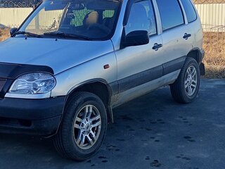 2007 Chevrolet Niva I, серебристый, 280000 рублей, вид 2