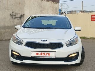 2016 Kia Ceed II Рестайлинг, белый, 1350000 рублей, вид 2