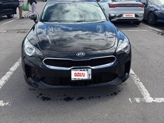 2018 Kia Stinger I, чёрный, 2150000 рублей, вид 2