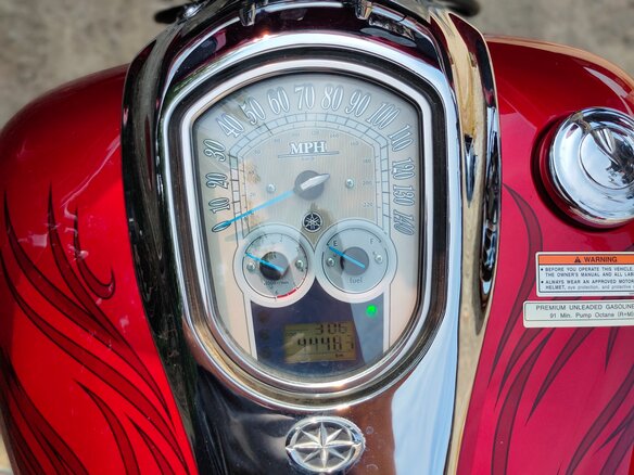 2009 Yamaha XV 1900, красный, 999999 рублей - вид 25