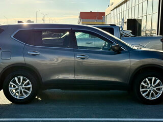2019 Nissan X-Trail III Рестайлинг, серый, 1870000 рублей, вид 5
