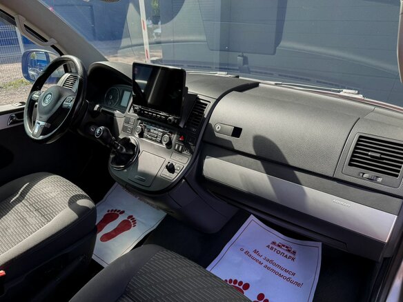 2013 Volkswagen Multivan T5 Рестайлинг, серый, 2739000 рублей - вид 14