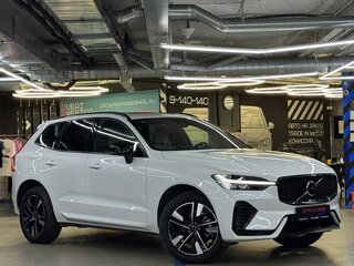 2025 Volvo XC60 II Рестайлинг 2, белый, 6100000 рублей, вид 2