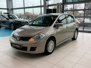 2010 Nissan Tiida I Рестайлинг, бежевый, 795000 рублей, вид 3