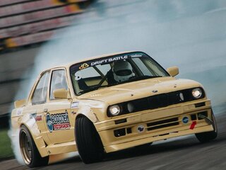 1984 BMW 3 серии 320i II (E30), бежевый, 1500000 рублей, вид 1