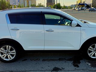 2011 Kia Sportage III, белый, 1250000 рублей, вид 4