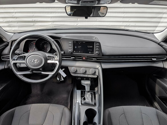 2022 Hyundai Elantra VII (CN7), зелёный, 1920000 рублей - вид 13